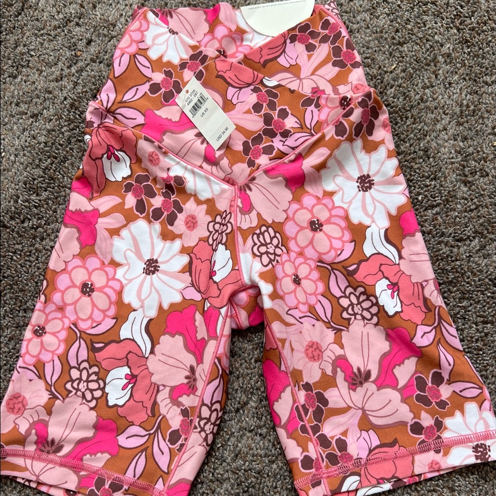 Aerie offline real me bike short 7" inseam XS